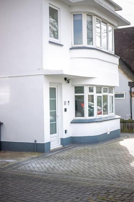 Stylish Retreat In Leigh-On-Sea Appartement Southend-on-Sea Buitenkant foto
